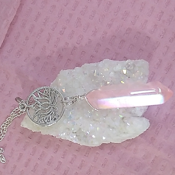 Lotus pendent w pink aura crystal point necklace - Picture 13 of 15